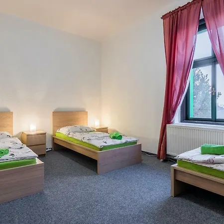 호텔 Hotel*** Cesky Dum 3*